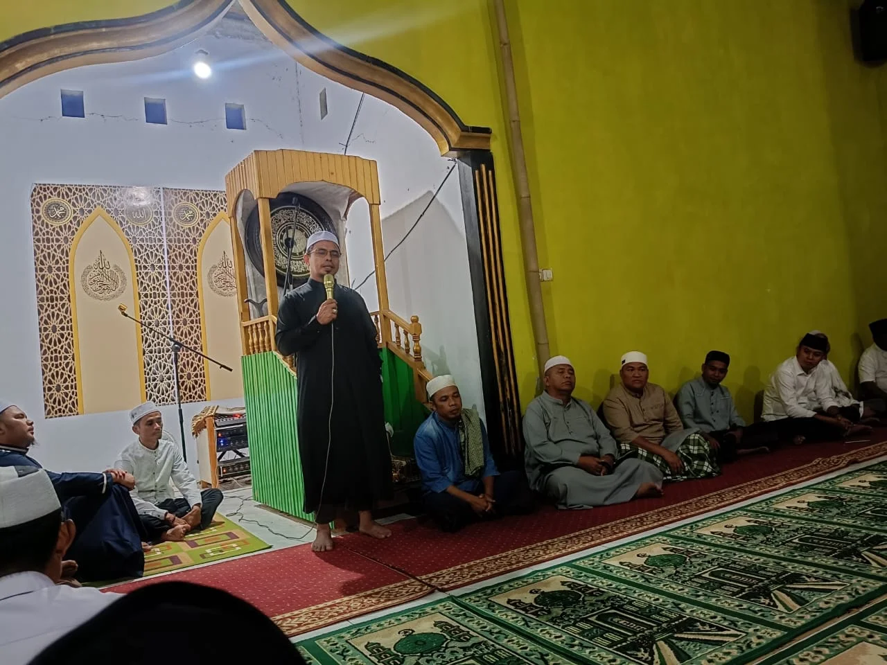 Safari subuh Pemda Boltara di Desa Busato Kecamatan Pinogaluman